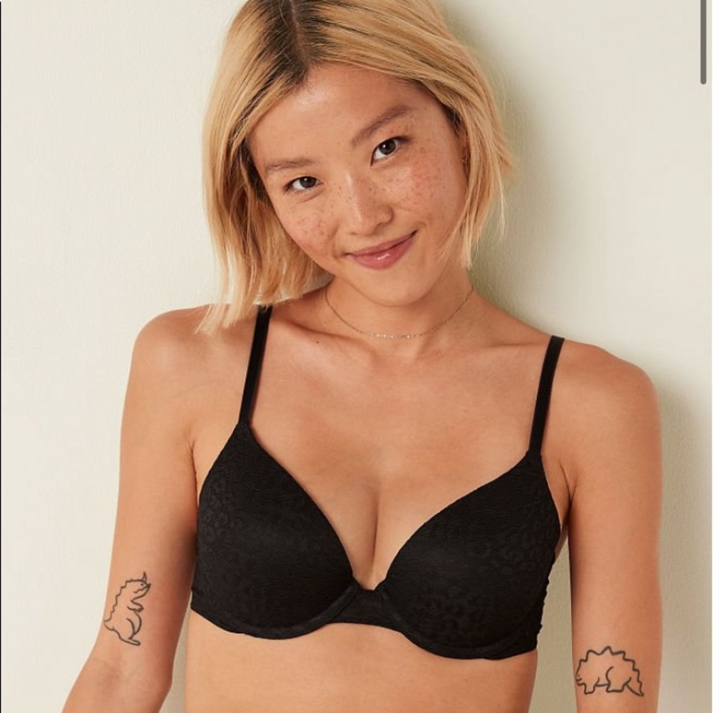 EUC VS PINK LACE PUSH UP BRA